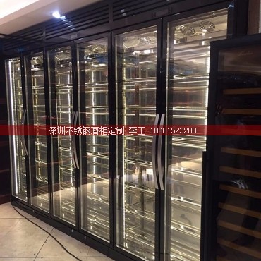 中山某烟酒行定制多开门黑钛金不锈钢酒柜