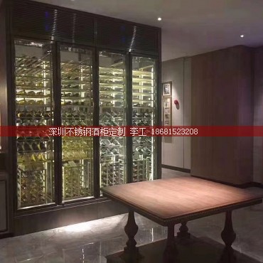 鸿星荟海鲜酒家定制四开门不锈钢酒柜